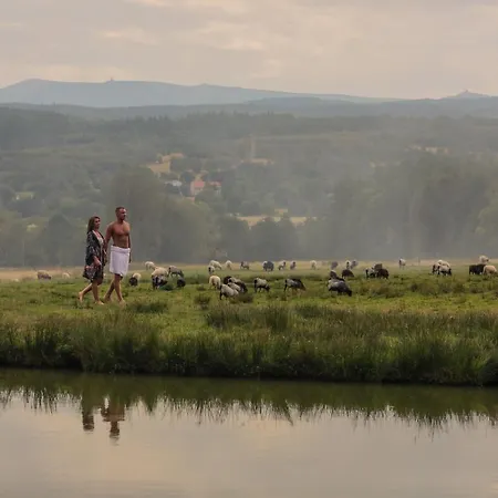 Vila Folwark Wrzosowka *